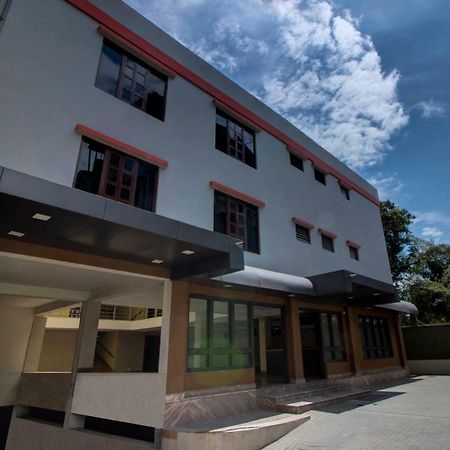 Hotel Jagat Sziliguri Kültér fotó