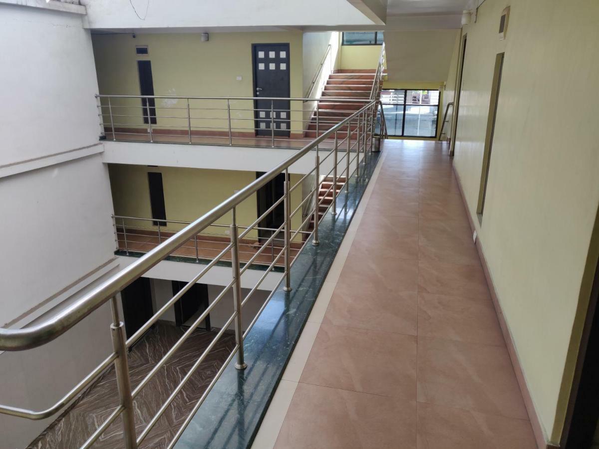 Hotel Jagat Sziliguri Kültér fotó